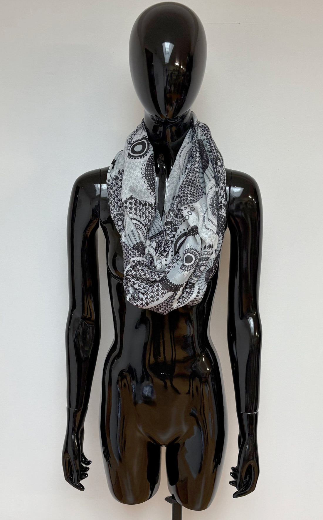 Echarpe Ă boucles pour dames avec motif foulard