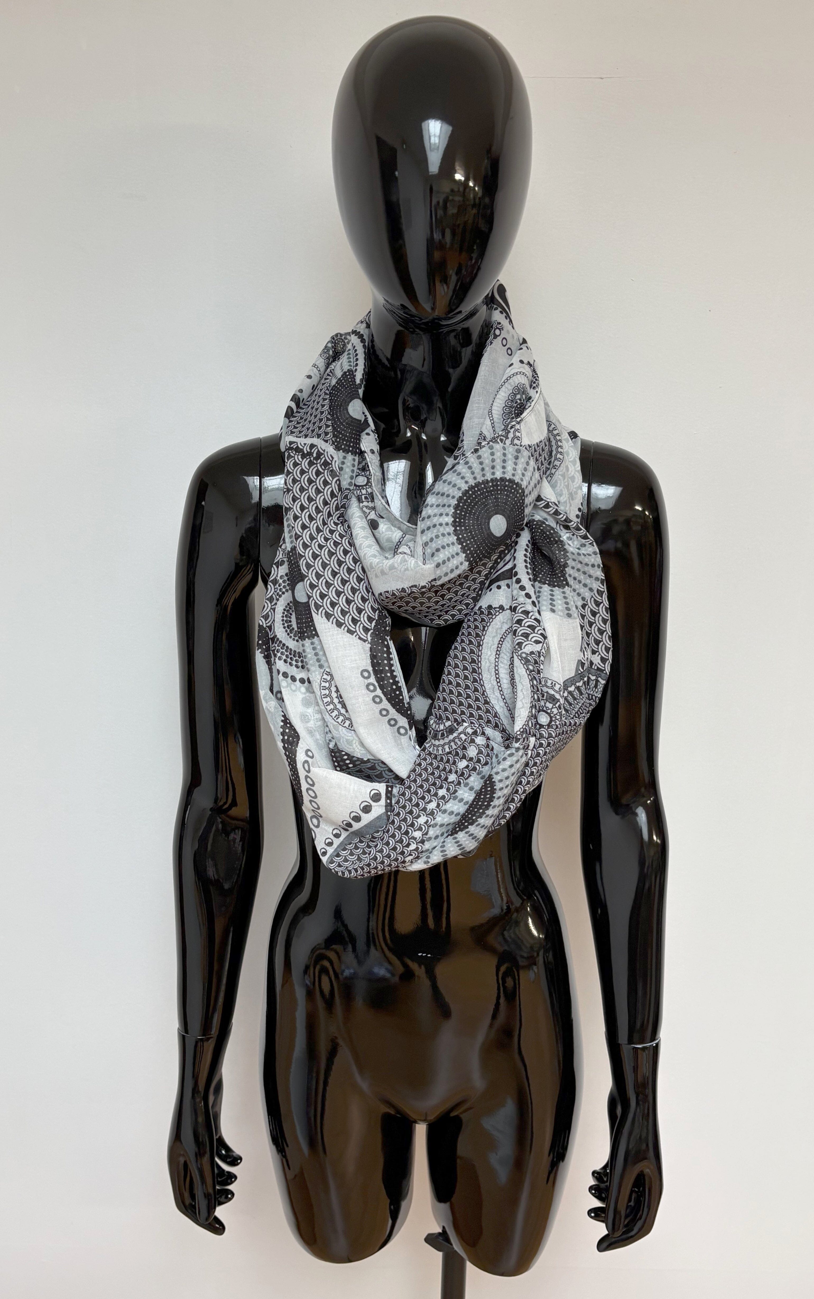 Echarpe à boucles pour dames avec motif foulard