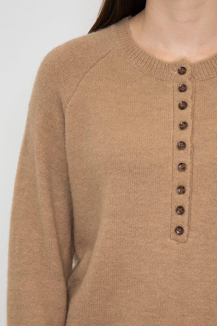 Pull avec boutons pull