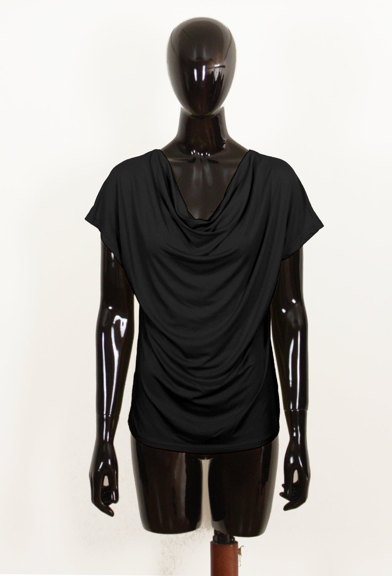 Tee Shirt à col bénitier haut