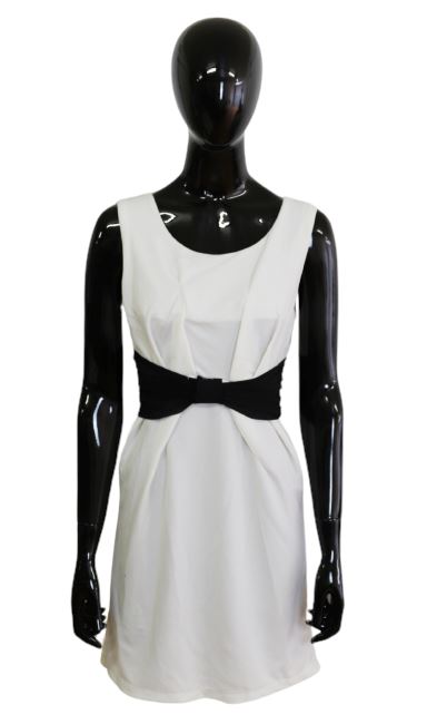 Robe de mariage à noed centré Robe